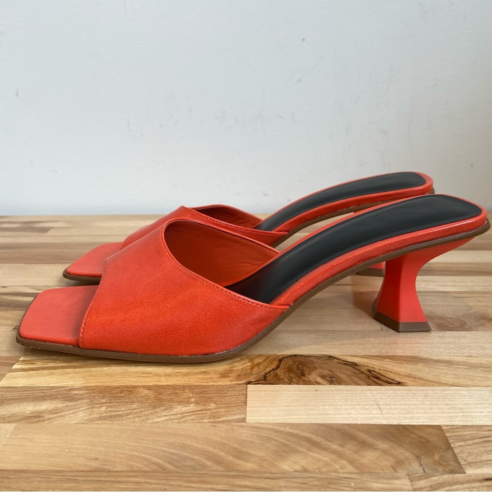 MNG Mango kitten heel sandals square toe non structured slip size 40 funnel heel